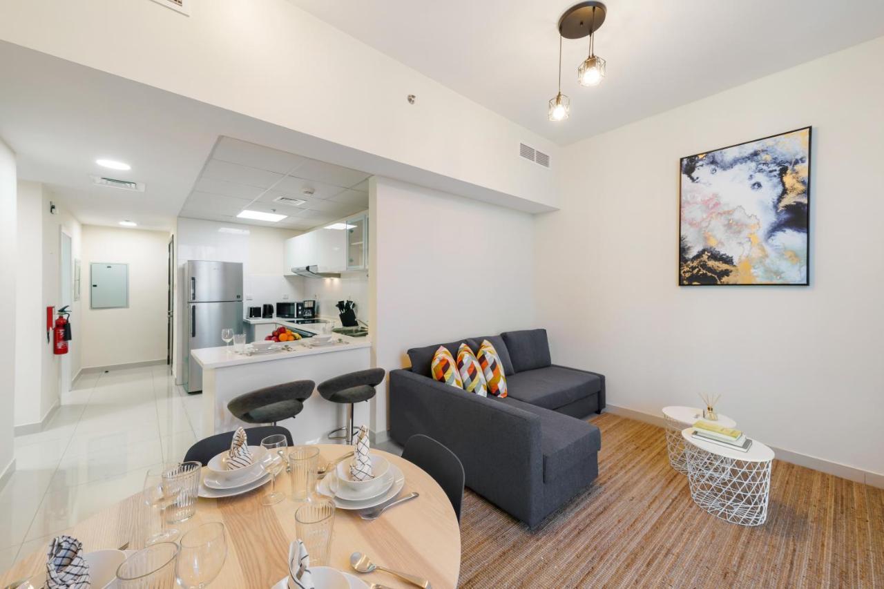 Impressive View 2br In Marina Walk2beach Apartment