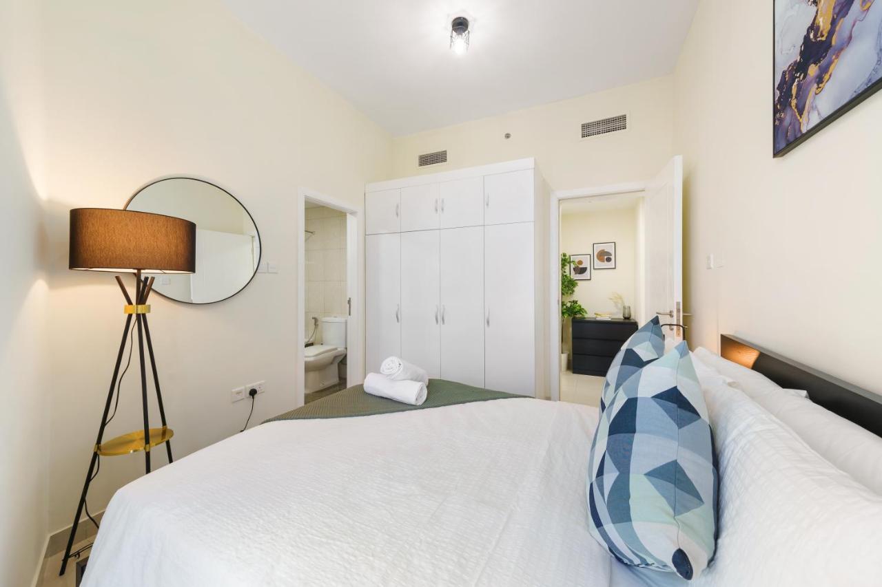 Apartment Impressive View 2br In Marina Walk2beach